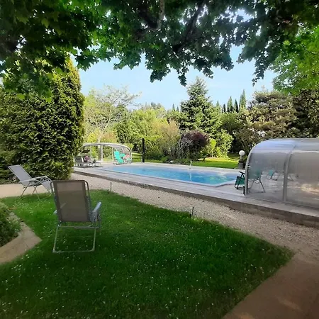 Le Jardin Provencal 2 Vakantiehuis *