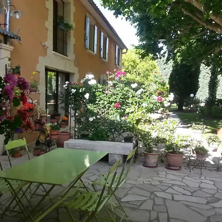 Vakantiehuis Le Jardin Provencal 2 *