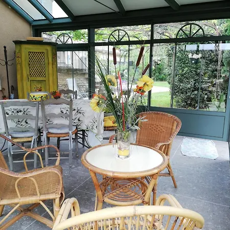 Le Jardin Provencal 2 *
