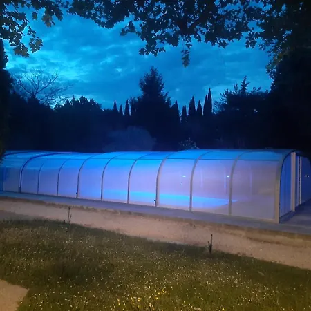 Le Jardin Provencal 2 *
