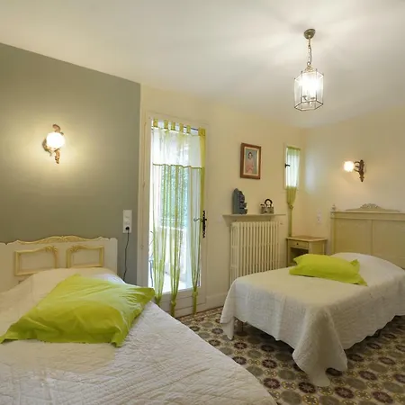 Le Jardin Provencal 2 * Le Thor